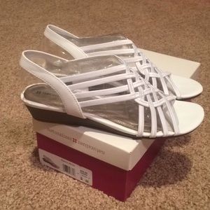 White Naturalizer sandals. Worn twice. Size 9.